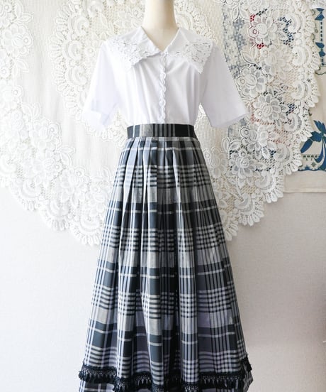 【Seek an nur】Euro Check Metallic Flare Skirt