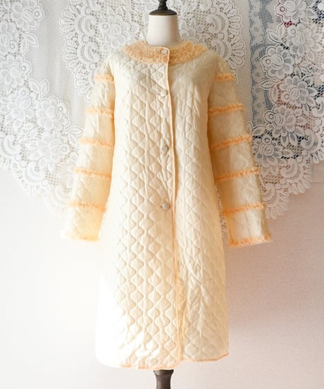 【tiny yearn】Vintage Euro Quilted Night Gown