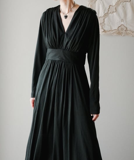 【Seek an nur】German black gather maxi dress