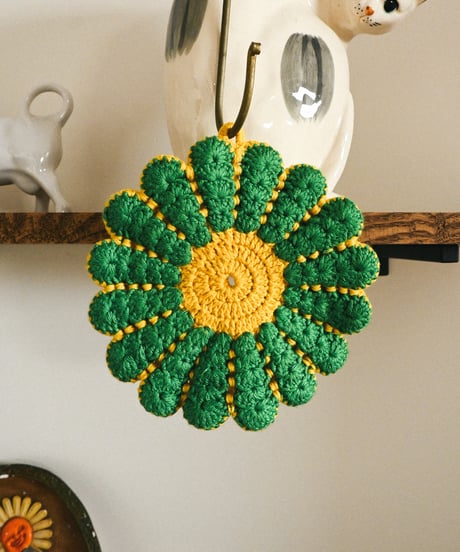 【Goods】Vintage Hand Crocheted Trivet