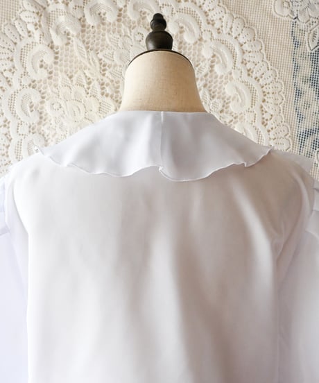 【Seek an nur】Euro Frill White Tie Blouse