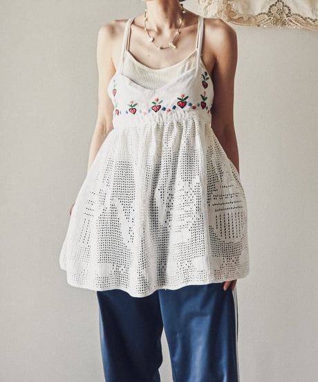 【Seek an nur】Vintage embroidered crochet cami