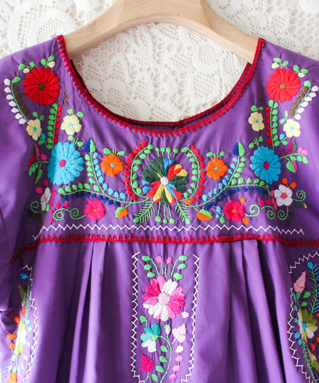 【tiny yearn】Mexican Floral Hand Embroidered Dress