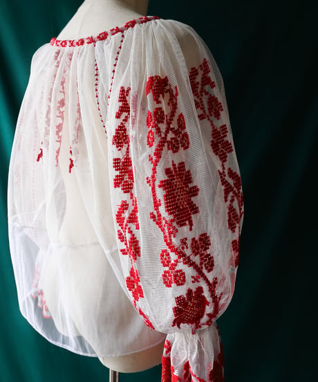 【Seek an nur】Romanian Vintage Embroidered Tulle Blouse