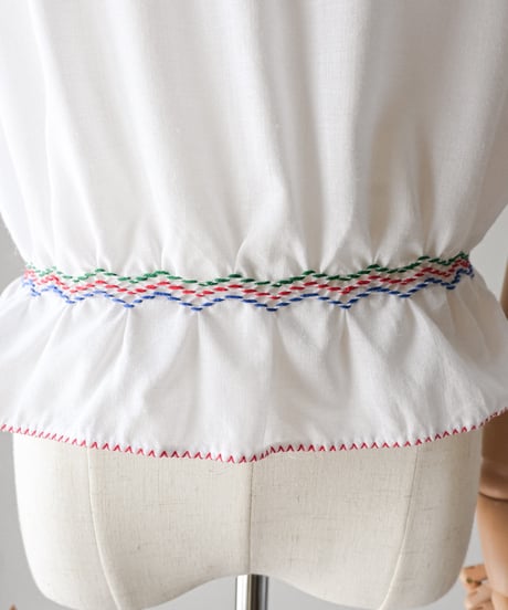 【Seek an nur】1970's Hungarian Vintage Peasant Blouse
