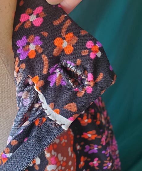 【tiny yearn】1970's Euro Floral Maxi Skirt
