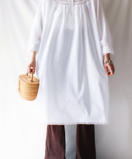 【Seek an nur】Euro Round Lace Night Shirt Dress