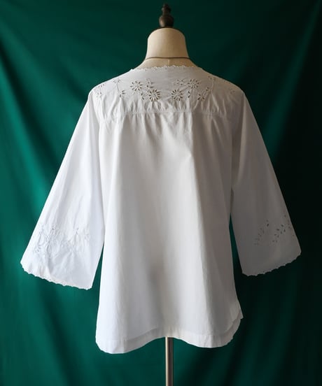 【Seek an nur】⁡1900-20's French Cutwork Night Blouse