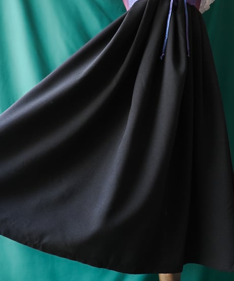 【Seek an nur】Tyrolean Metallic Black Dirndl Dress