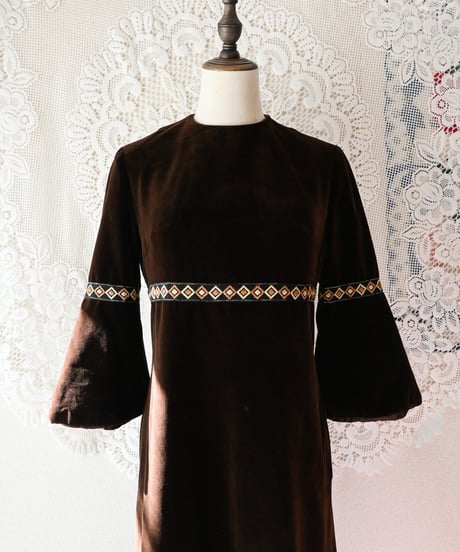 【Seek an nur】1970's Euro Velour Maxi Dress
