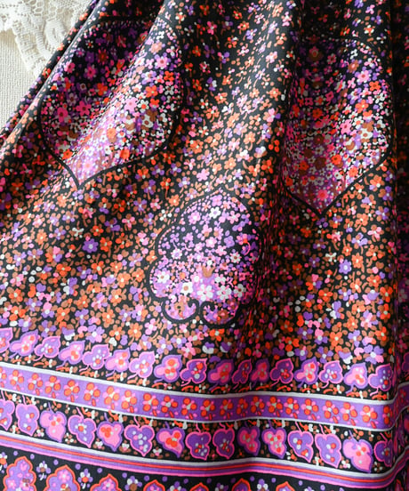 【tiny yearn】1970's Euro Floral Maxi Skirt