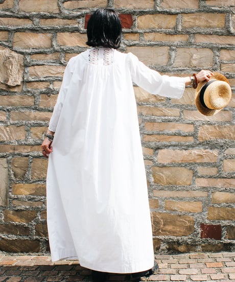 【Seek an nur】French Antique Hand Lace Flare Night Dress
