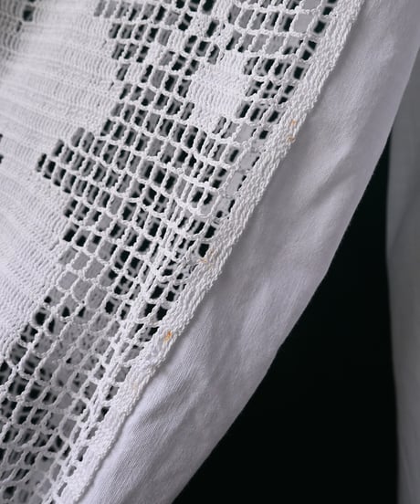 【Seek an nur】1960s Romanian Crochet Folk Blouse