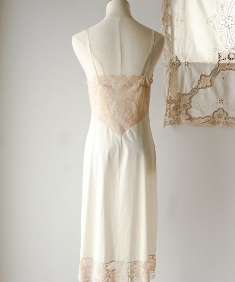 【Seek an nur】1970's usa vintage lingerie slip