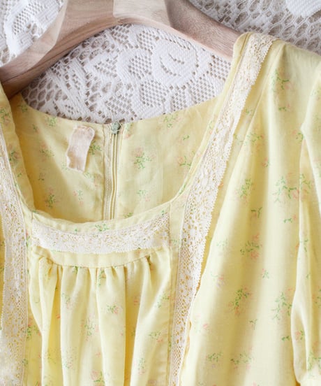 【tiny yearn】1970's USA Floral Lace Sheer Maxi Dress