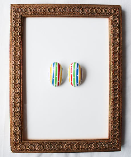 〈Accessory〉Vintage Painted Wood Pierce