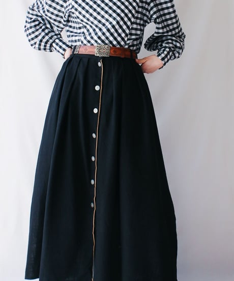 【Seek an nur】Euro Black Button Down Skirt