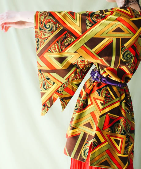 【tiny yearn】1970's Vintage Geometric Over Tops