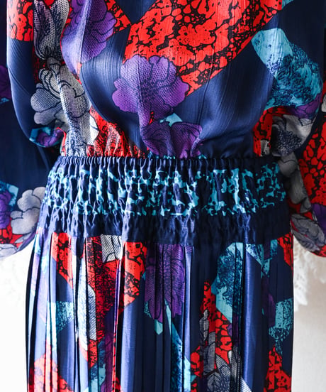 【tiny yearn】Diane Freis Pleated Maxi Dress