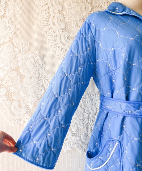 【tiny yearn】Vintage German Quilted Night Gown