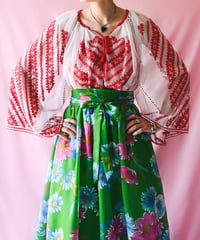 【tiny yearn】Romanian Vintage Embroidered Tulle Blouse