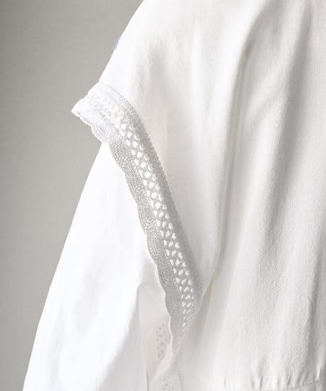 【Seek an nur】Euro vintage embroidered Vest