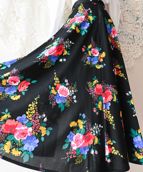 【tiny yearn】1970's Euro Floral Maxi Skirt