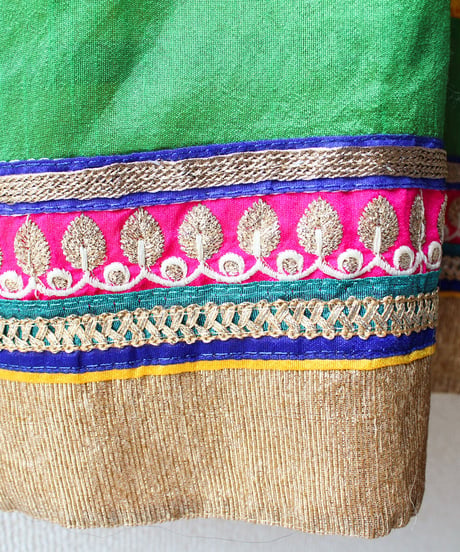 【tiny yearn】Paisley Embroidered Ethnic Slit Dress