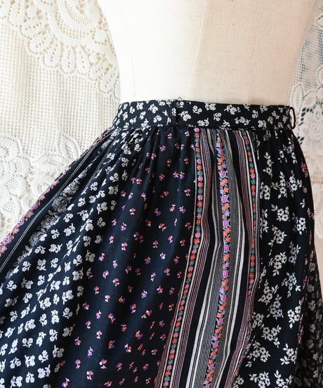 【Seek an nur】Euro Floral Maxi Skirt