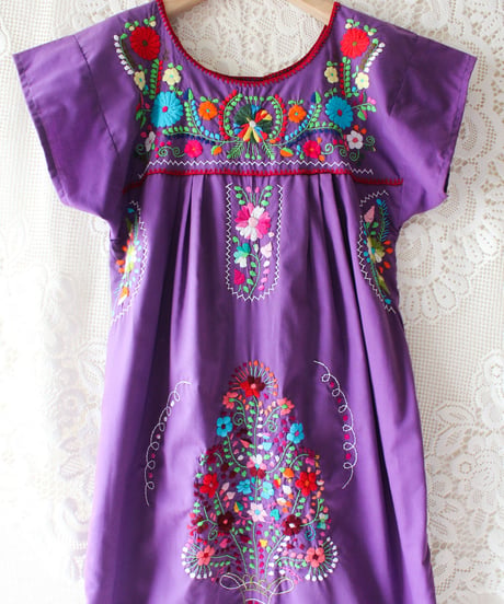 【tiny yearn】Mexican Floral Hand Embroidered Dress