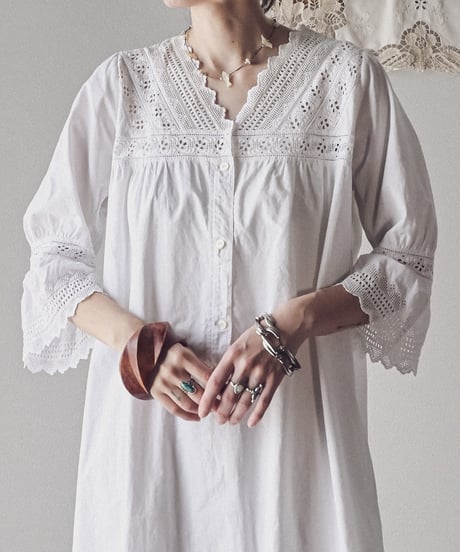 【Seek an nur】1890-10's antique night gown dress
