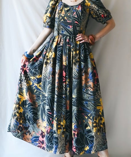【Seek an nur】Euro Tropical Puff Flare Dress