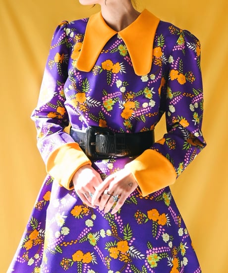 【tiny yearn】1970's Euro Floral Mini Dress