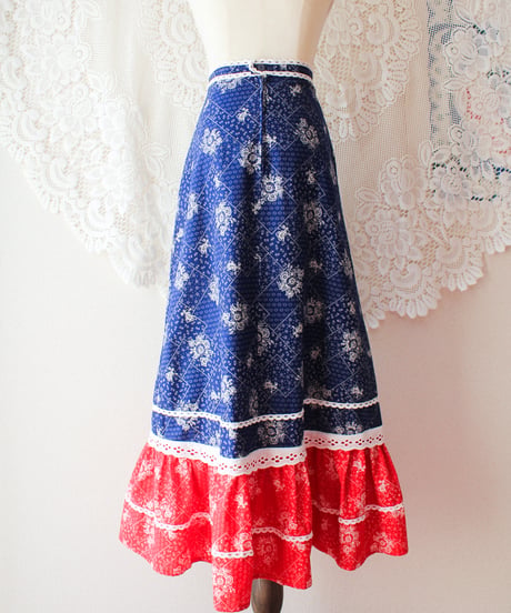 【tiny yearn】1970's German Floral Frill Lace Maxi Skirt