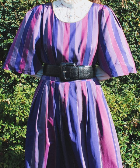 【tiny yearn】German Metallic Stripe Pleated Maxi Dress