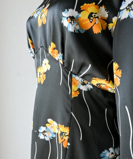 【tiny yearn】1970's euro floral maxi dress