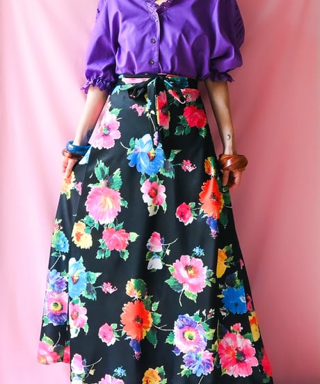 【tiny yearn】1970's Euro Floral Wrap Maxi Skirt