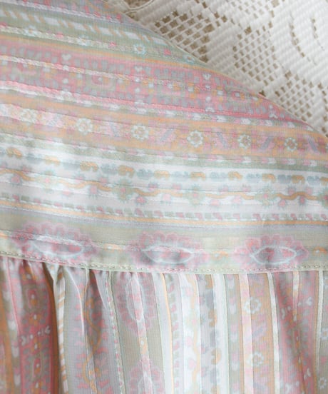 【tiny yearn】Frill Design Mulch Stripe Sheer Blouse