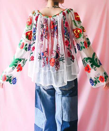 【tiny yearn】Romanian Vintage Embroidered Tulle Blouse