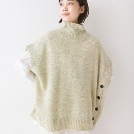 サイドボタンスリットワイドニットベスト