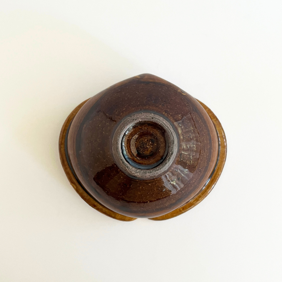 りんごの器　りんご鉢　アメ釉　　茶色 りんご鉢 豆 アメ釉 / 古谷製陶所 | HOOTON