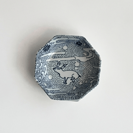 印判手 八角豆皿〔 波兎〕