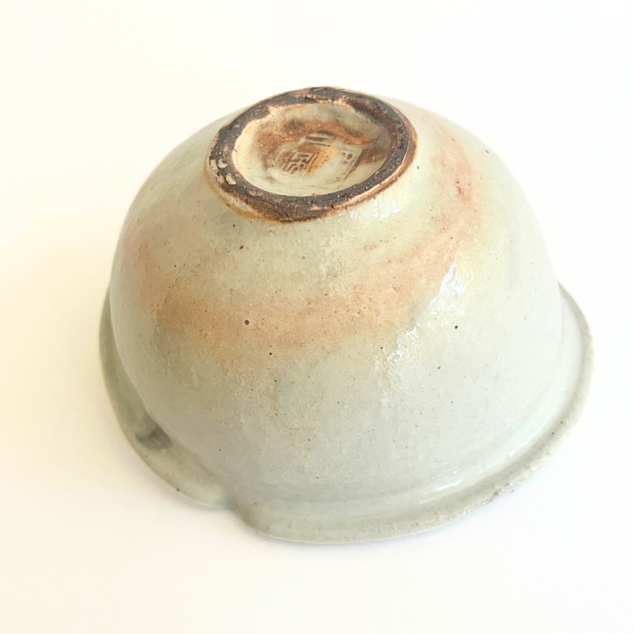 りんご鉢 豆 鉄散 / 古谷製陶所 | HOOTON