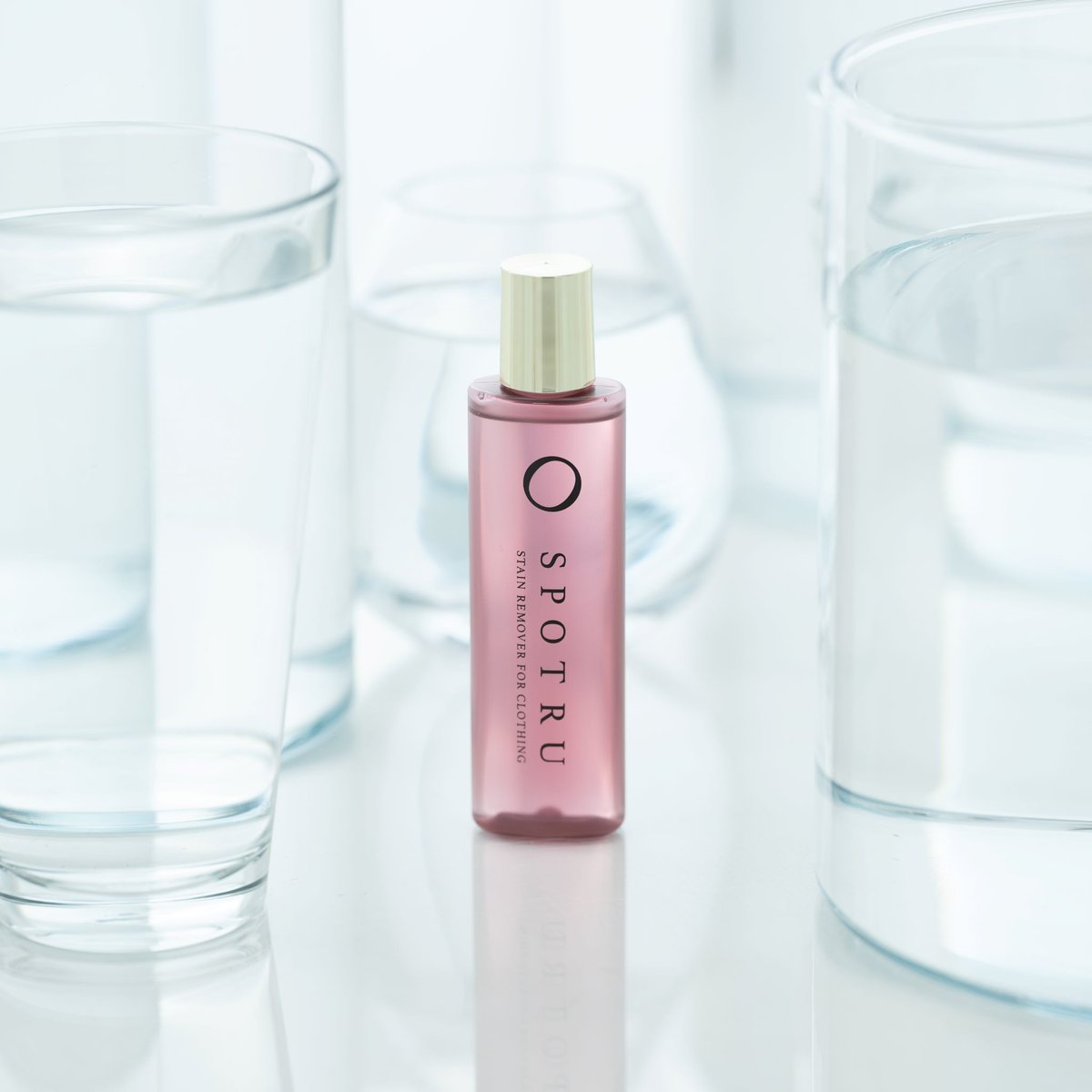 SPOTRU pink bottle | 染み抜き剤SPOTRU ｜酵素の力でシミを分解