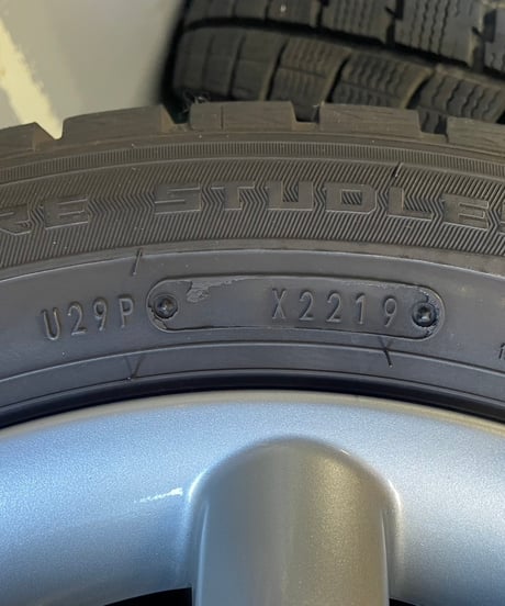 【中古品】FIAT500用　スタッドレスタイヤセット