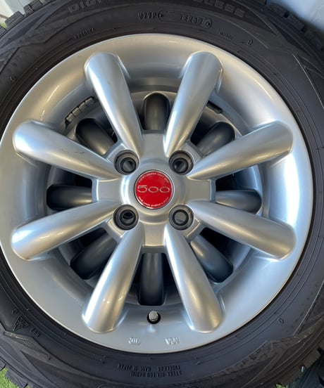 【中古品】FIAT500用　スタッドレスタイヤセット