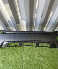 【中古品】H６コマンダー　リヤバンパーロア