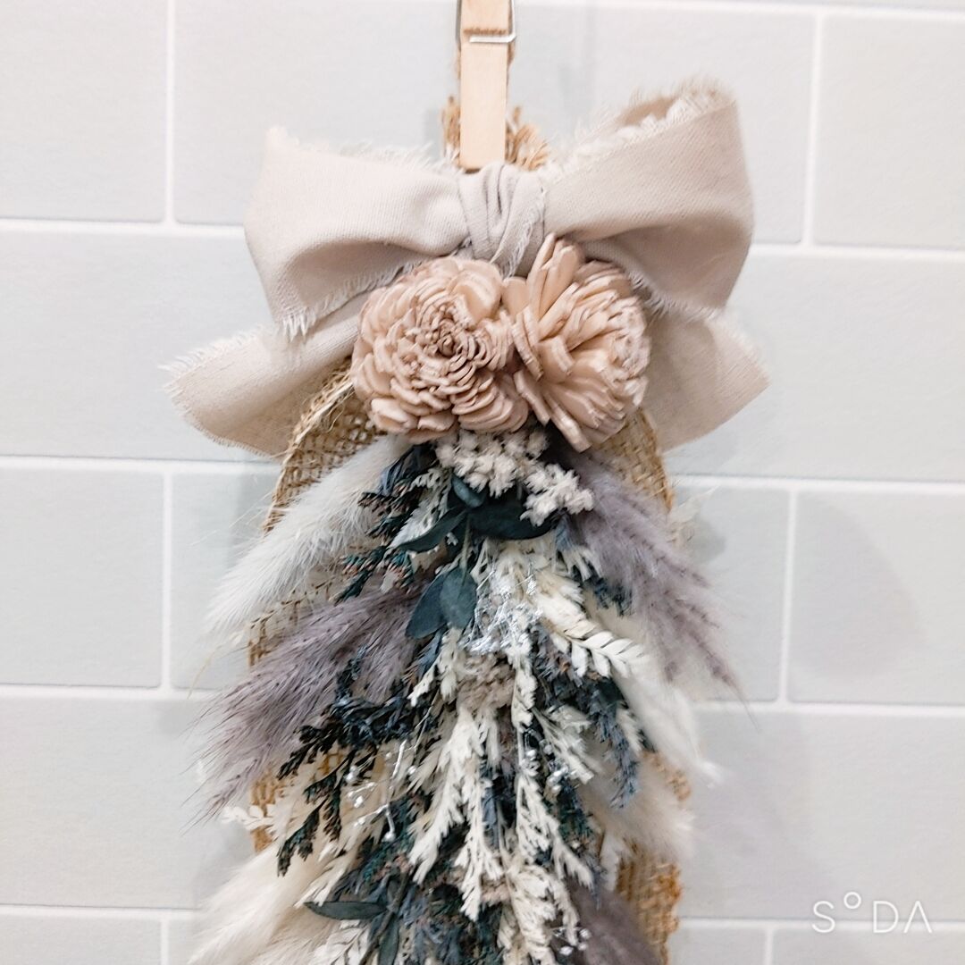 [オーダー]ミモザとスモークツリーが可愛い　縦長ガーランド　インテリア オーダー]ミモザとスモークツリーが可愛い 縦長ガーランド