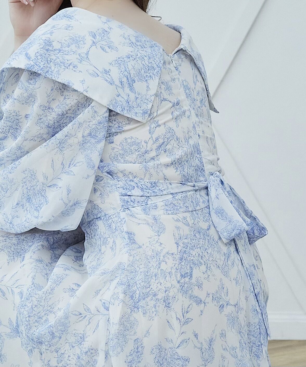 Toile De Jouy Chiffon Onepiece | LADYM