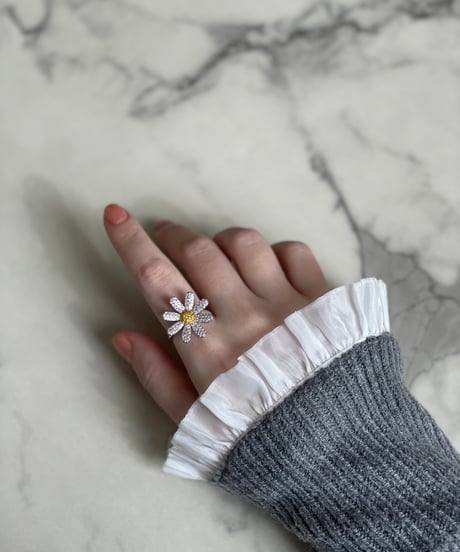 Margaret Pierce / Ring